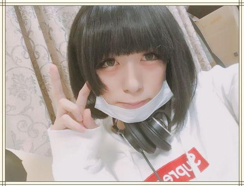 吃瓜变装视频素材网站,潮流趋势下的另类娱乐盛宴