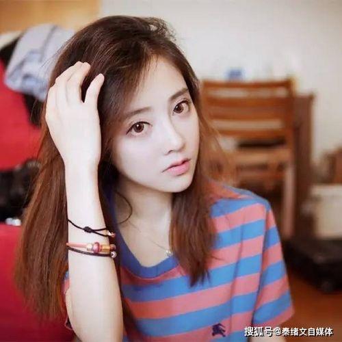 吃瓜少女戴淑芬视频大全,笑料百出，欢乐无限