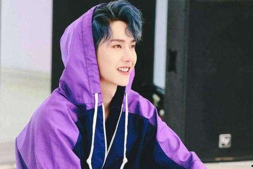 斗罗大陆王一博吃瓜视频