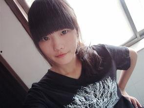 网恋视频吃瓜是真的吗,揭秘网络爱情的真假面纱