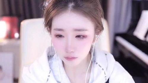 男的主播吃瓜视频是谁,当红男主播吃瓜视频背后的故事