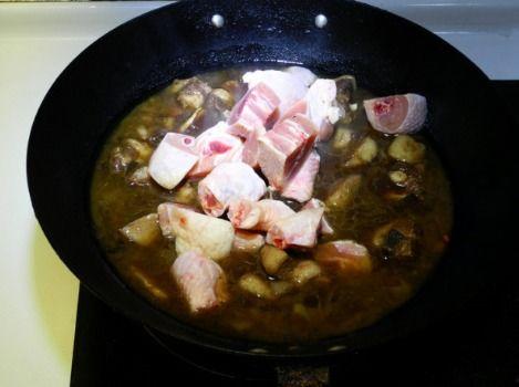 羊肉炖八月瓜可以吃吗视频,营养滋补的秋季美食分享