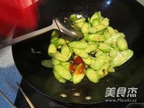 砍瓜如何炒着吃视频,砍瓜炒制教程，简单易学，色香味俱全