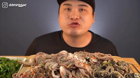 老同志吃瓜视频,揭秘娱乐圈幕后故事