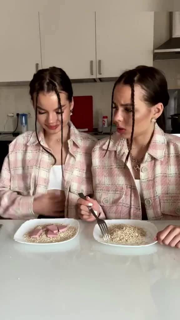 吃瓜外国小姐姐视频大全,外国小姐姐带你领略异国风味