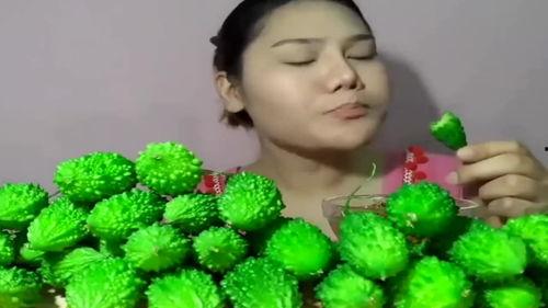 吃瓜外国小姐姐视频大全,外国小姐姐带你领略异国风味