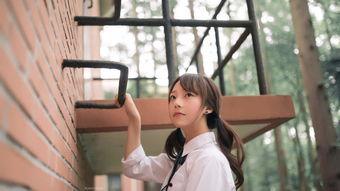 吃瓜清纯女生视频,瓜田李下，清纯不再？