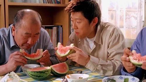 一家八口吃瓜视频大全集,年度爆笑视频大盘点