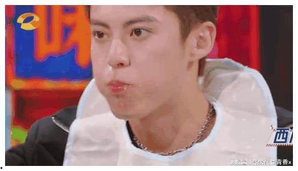 杨紫吃瓜不吐瓜皮视频,真实演绎娱乐圈幕后风云