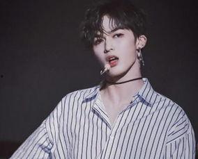 朱正廷吃瓜水杯视频播放,瓜田李下，真相几何？