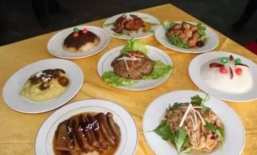 抖音吃瓜八大碗视频是真的吗,抖音“吃瓜八大碗”视频真实性揭秘